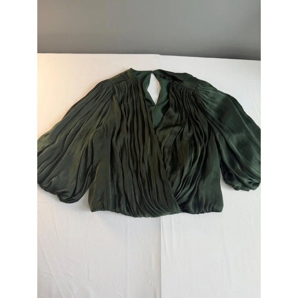Banana Republic measurements hem dramatic